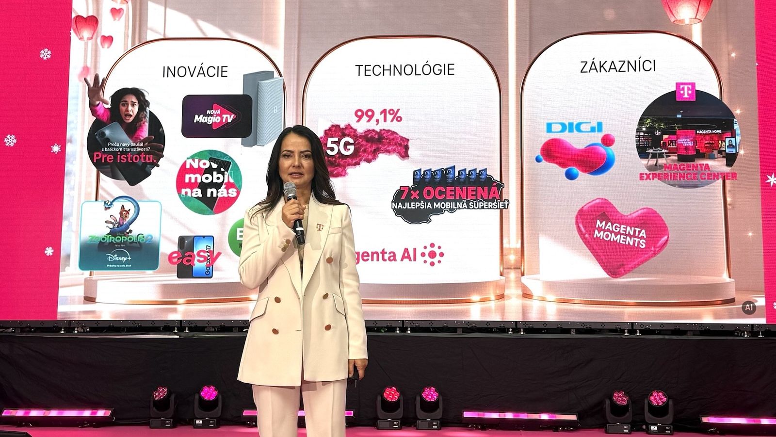 Telekom spúšťa Vianoce: Dvojičky, dáta aj nečakané darčeky